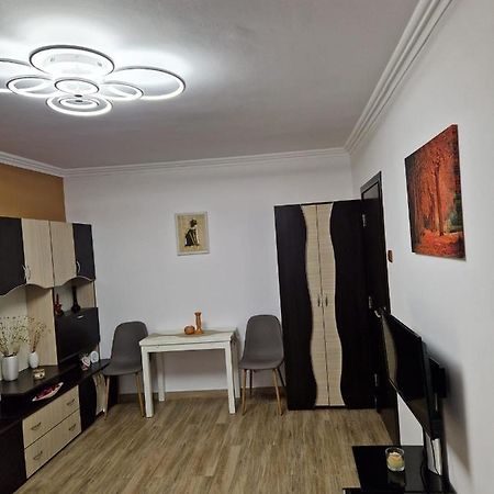 Ferienwohnung Garsoniera Băile Herculane Exterior foto